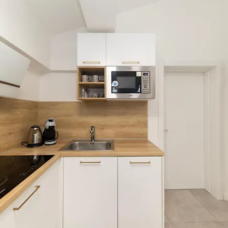 Lukas By Belmont Realty Apartmán Zadar