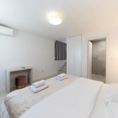 Lukas By Belmont Realty Zadar